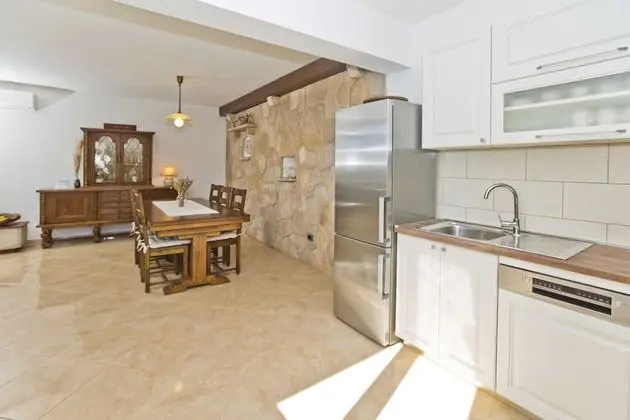 Villa (Two Bedroom Villa with Swimming pool)