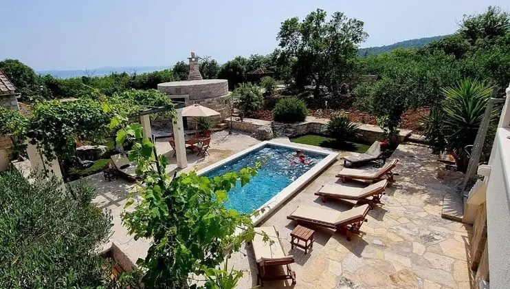Villa (Two Bedroom Villa with Swimming pool)