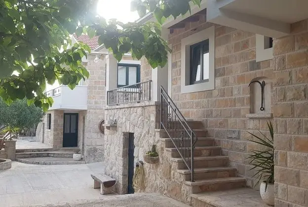 Villa (Two Bedroom Villa with Swimming pool)