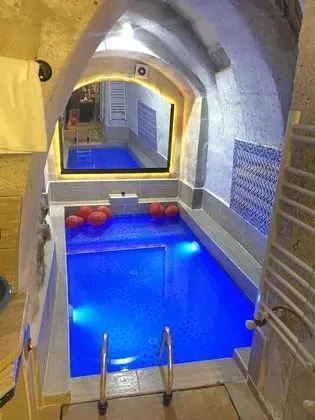 https://images.odamax.com/img/1920x1080/odamax/image/upload/ZmlsZU5hbWU9My1SRVNJTQ_20220529185041.JPG