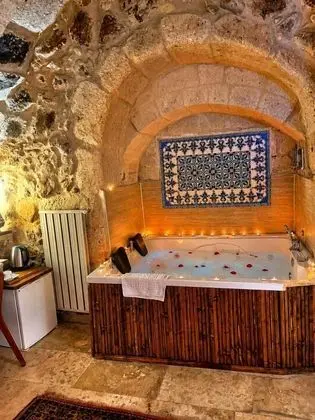 https://images.odamax.com/img/1920x1080/odamax/image/upload/Zuwinasa_House_Avanos_202606171832041_WhatsApp_Image_2026_06_17_at_18_10_56_4_.jpeg