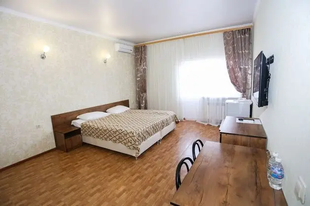Superior Tek Büyük veya İki Ayrı Yataklı Oda