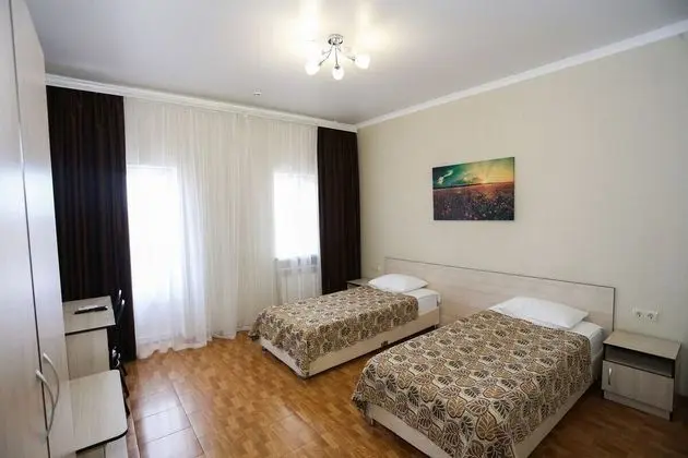 Superior Tek Büyük veya İki Ayrı Yataklı Oda