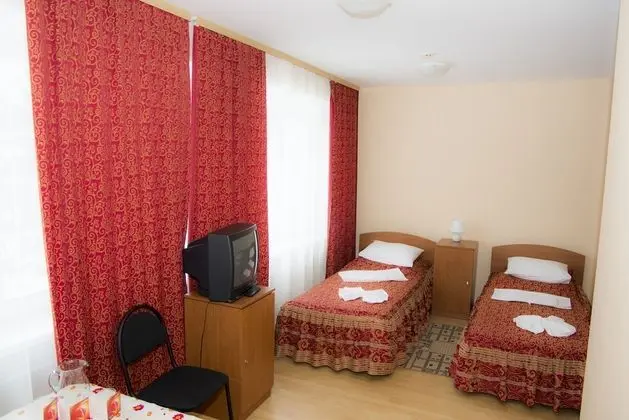 Üç Kişilik Oda