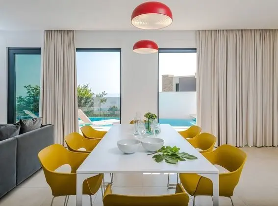 Villa, Birden Çok Yatak, Sigara İçilmez