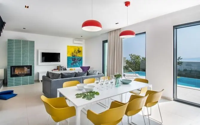 Villa, Birden Çok Yatak, Sigara İçilmez