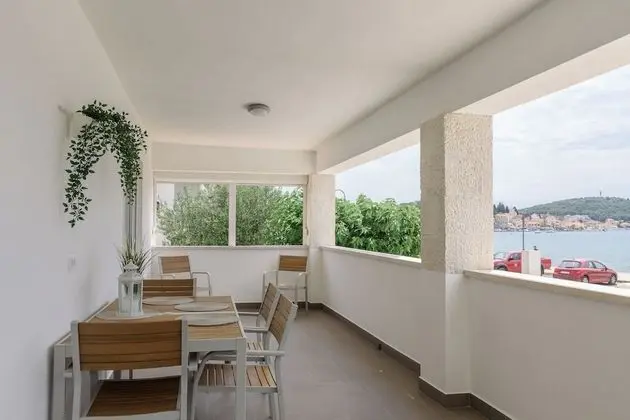 Apart Daire (Zvon - 10 m from sea - A1(4+1))