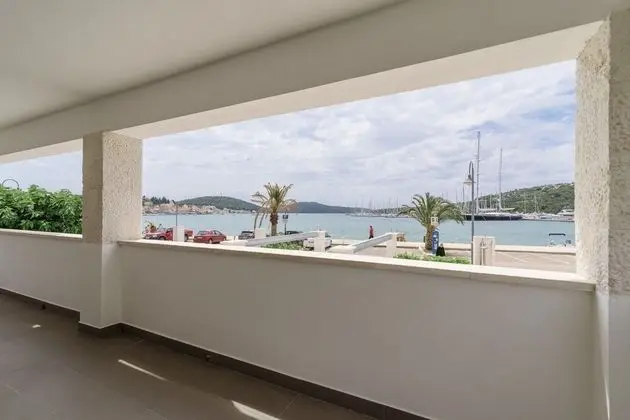 Apart Daire (Zvon - 10 m from sea - A1(4+1))