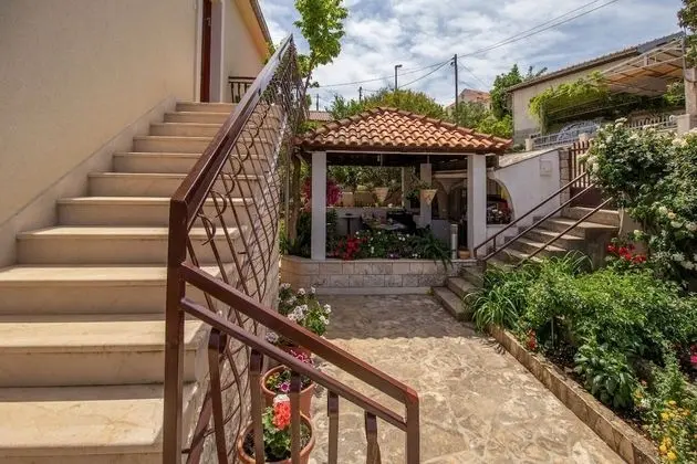 Apart Daire (Zvone - Apartments with terrace - A2()