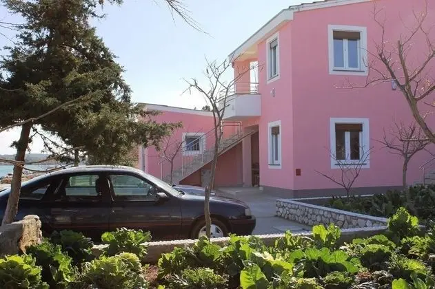 Apart Daire (Zvone1  - at the water front - A5(2+2)