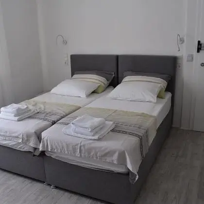 Luxury Tek Büyük Yataklı Oda, 1 En Büyük (King) Boy Yatak, Balkon, Deniz Manzaralı (5)