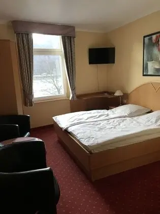 Tek Büyük Yataklı Oda, 1 Büyük (Queen) Boy Yatak, Sigara İçilmez