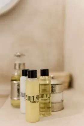 Junior Tek Büyük veya İki Ayrı Yataklı Oda