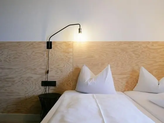 Classic Tek Büyük Yataklı Oda