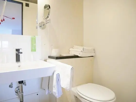 Classic Tek Büyük Yataklı Oda