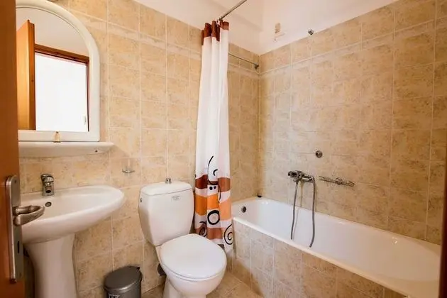 Standard Stüdyo, Bahçe Manzaralı