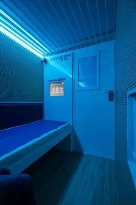 Basic Tek Kişilik Oda (Capsule - Public Bathroom in Apt)