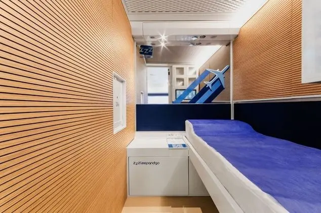 Basic Kulübe, Ortak Banyo