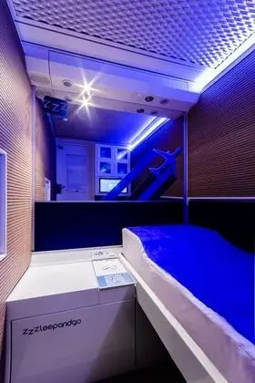 Basic Kulübe, Ortak Banyo